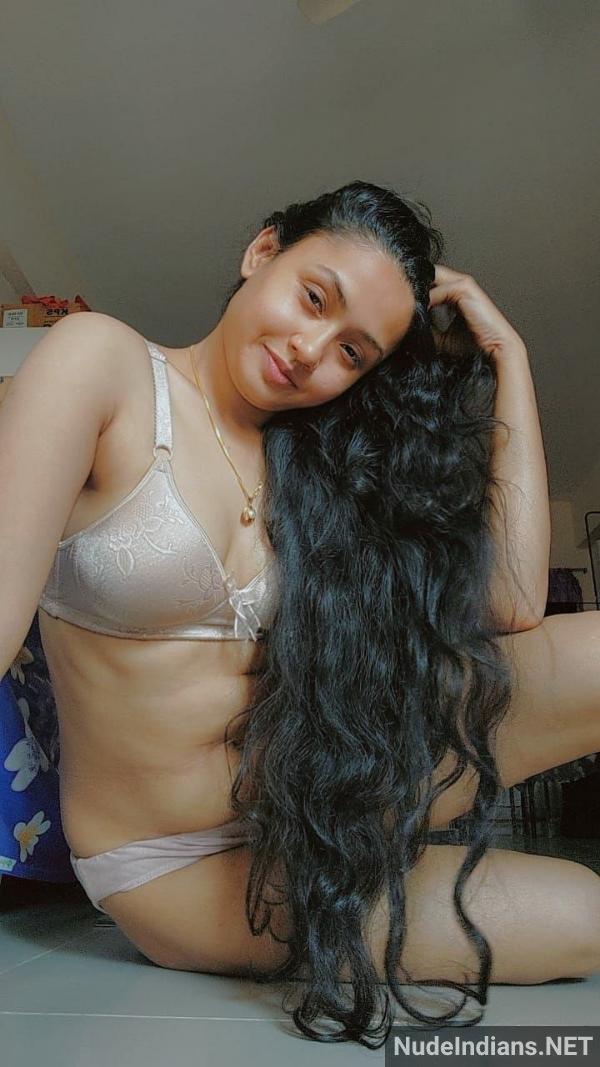 https://pub-5fcdf72a54cd4edbb03ec3edaa415a42.r2.dev/nakedleaks/kolkata_girl_monisha_flaunts_lingerie_and_body_for_her_boyfriend/15.jpg