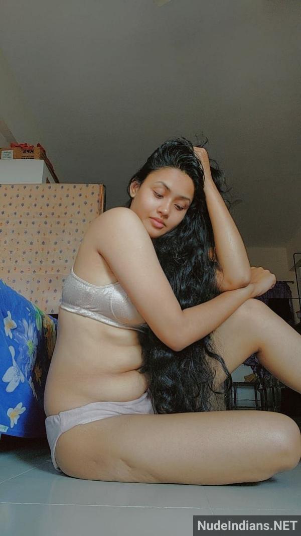 https://pub-5fcdf72a54cd4edbb03ec3edaa415a42.r2.dev/nakedleaks/kolkata_girl_monisha_flaunts_lingerie_and_body_for_her_boyfriend/7.jpg
