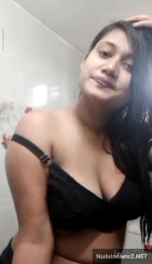https://pub-5fcdf72a54cd4edbb03ec3edaa415a42.r2.dev/nakedleaks/kolkata_seductive_wife_rupa_mistri_flaunts_large_assets_for_lover/17.jpg
