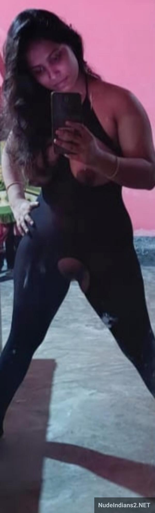 https://pub-5fcdf72a54cd4edbb03ec3edaa415a42.r2.dev/nakedleaks/kolkata_seductive_wife_urmila_roy_flaunts_busty_physique_in_intimate_photos/42.jpg