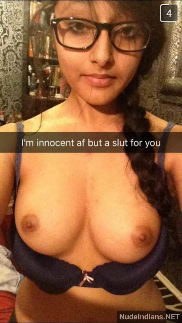 https://pub-5fcdf72a54cd4edbb03ec3edaa415a42.r2.dev/nakedleaks/komal's_transformation_to_college_temptress/31.jpg
