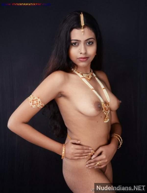 https://pub-5fcdf72a54cd4edbb03ec3edaa415a42.r2.dev/nakedleaks/large_breast_naked_housewives_porn_collection/10.jpg