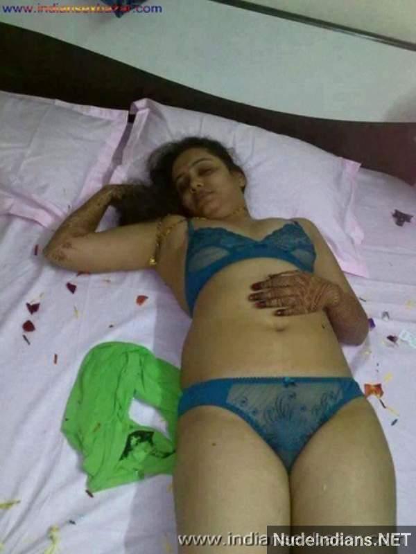 https://pub-5fcdf72a54cd4edbb03ec3edaa415a42.r2.dev/nakedleaks/large_breast_naked_housewives_porn_collection/25.jpg