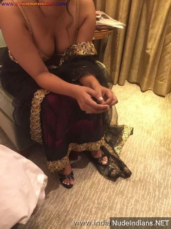 https://pub-5fcdf72a54cd4edbb03ec3edaa415a42.r2.dev/nakedleaks/large_breast_naked_housewives_porn_collection/46.jpg
