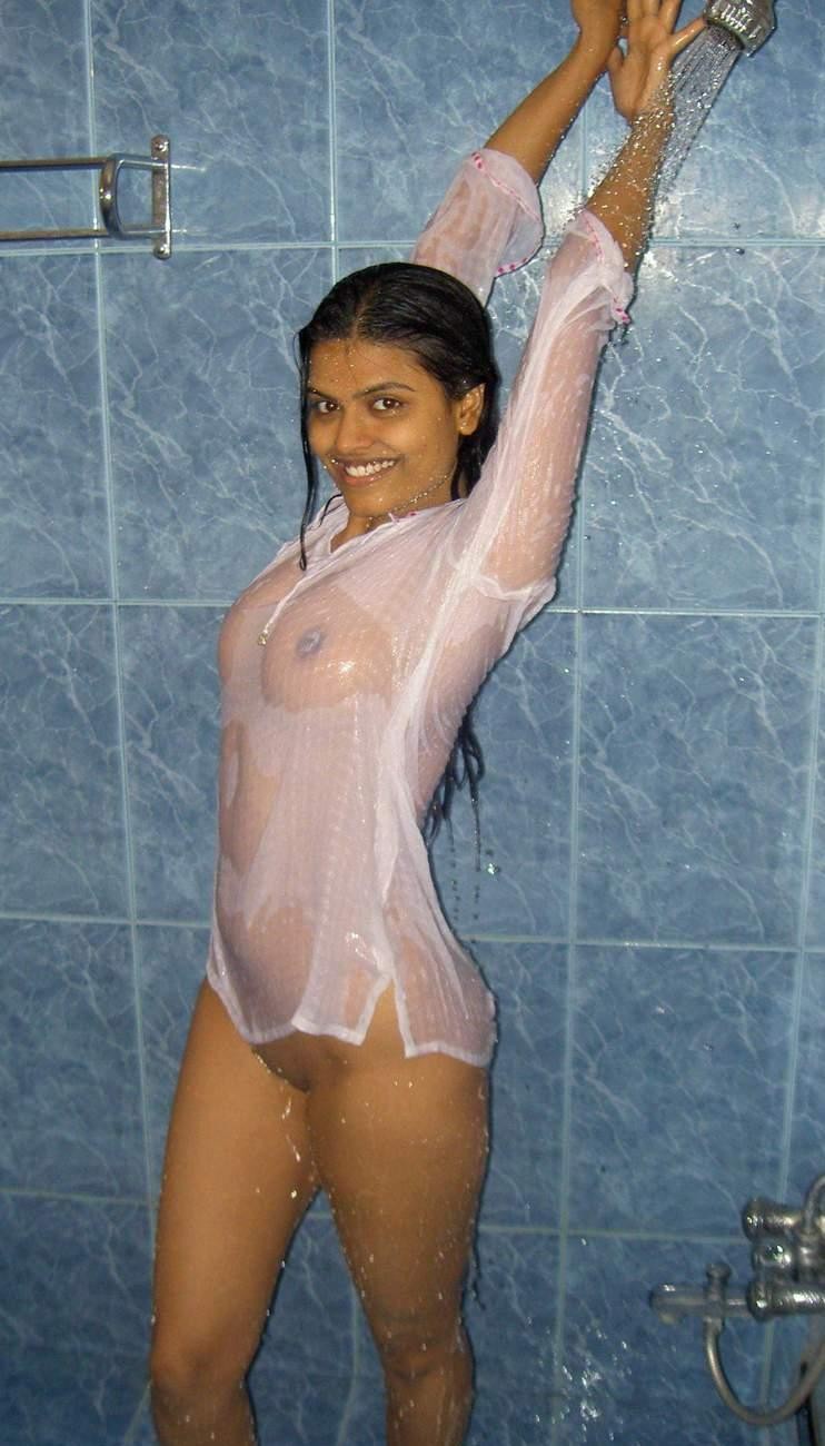 https://pub-5fcdf72a54cd4edbb03ec3edaa415a42.r2.dev/nakedleaks/latest_collection_of_erotic_photos_featuring_girls/0.jpg