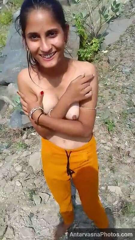 https://pub-5fcdf72a54cd4edbb03ec3edaa415a42.r2.dev/nakedleaks/learning_to_ride_a_scooty_with_a_bold_sali!/5.jpg