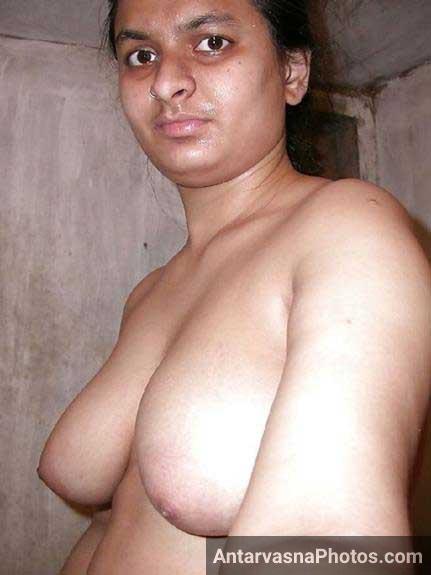 https://pub-5fcdf72a54cd4edbb03ec3edaa415a42.r2.dev/nakedleaks/let's_check_out_auntie's_busty_content/3.jpg
