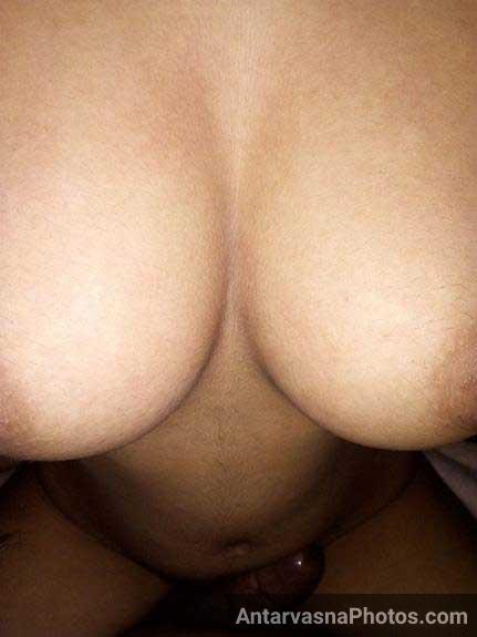 https://pub-5fcdf72a54cd4edbb03ec3edaa415a42.r2.dev/nakedleaks/live_erotic_interaction_of_indian_couple/3.jpg