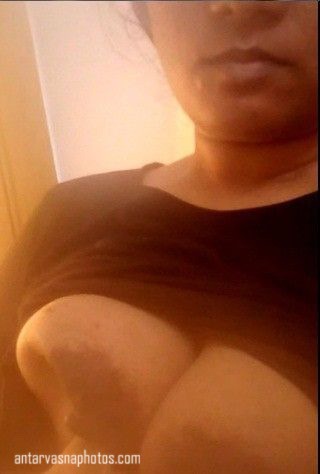 https://pub-5fcdf72a54cd4edbb03ec3edaa415a42.r2.dev/nakedleaks/lusty_aunt's_large_bosom_images/3.jpg