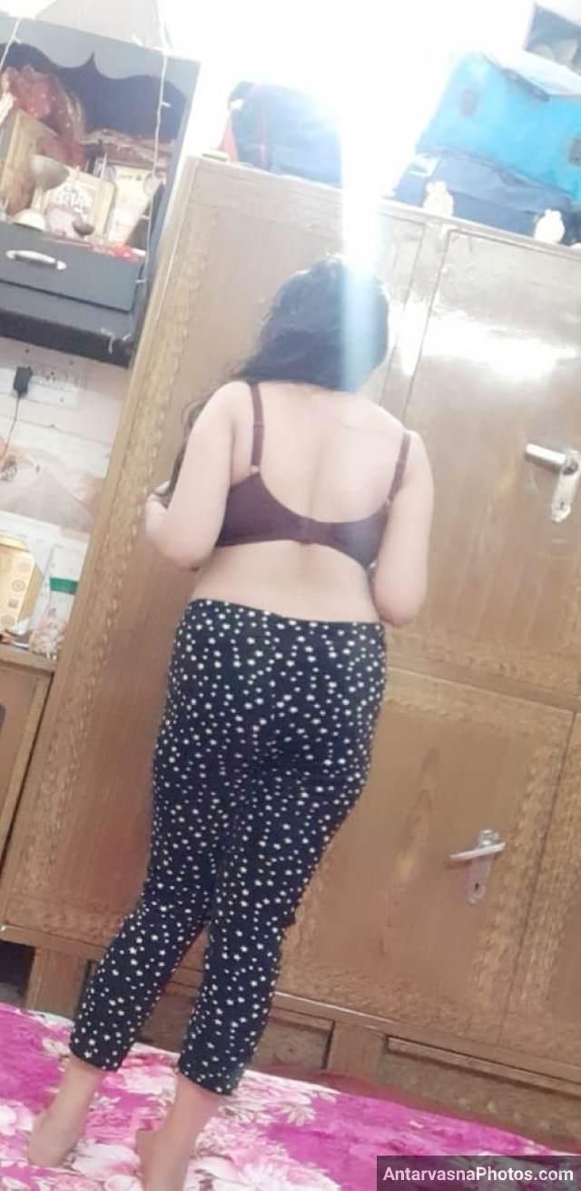 https://pub-5fcdf72a54cd4edbb03ec3edaa415a42.r2.dev/nakedleaks/madhuri's_captivating_indian_boobs_pictures/16.jpg