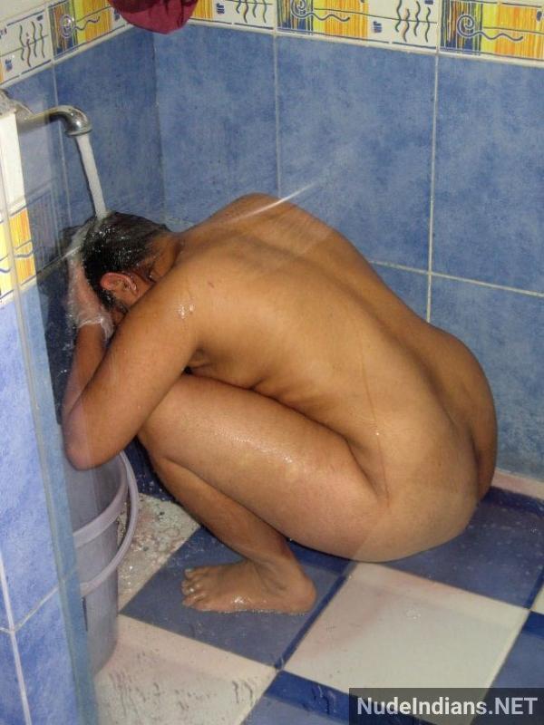 https://pub-5fcdf72a54cd4edbb03ec3edaa415a42.r2.dev/nakedleaks/malayali_partner_reveals_breasts_and_buttocks_to_boyfriend_at_work/23.jpg