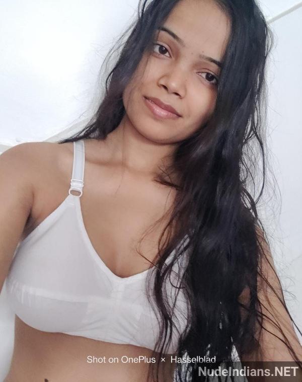 https://pub-5fcdf72a54cd4edbb03ec3edaa415a42.r2.dev/nakedleaks/mallu_girlfriend_shruthi_teases_with_juicy_boobs_in_bed_prior_to_intimacy/30.jpg