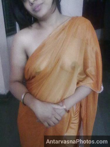 https://pub-5fcdf72a54cd4edbb03ec3edaa415a42.r2.dev/nakedleaks/mamta_bhauji_reveals_all_–_indian_amateur_photos/1.jpg