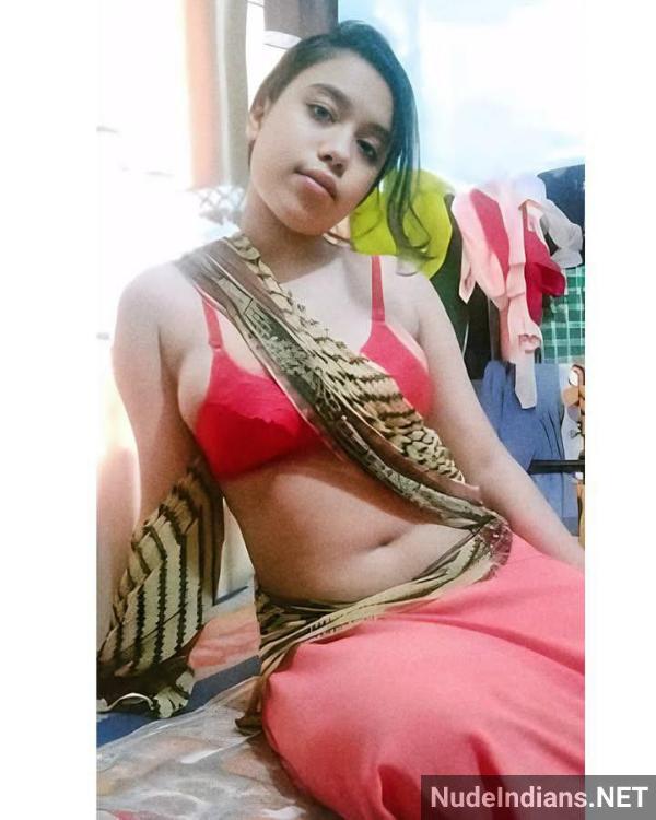 https://pub-5fcdf72a54cd4edbb03ec3edaa415a42.r2.dev/nakedleaks/manipuri_girl's_provocative_photos_in_lingerie_for_desi_boys/50.jpg