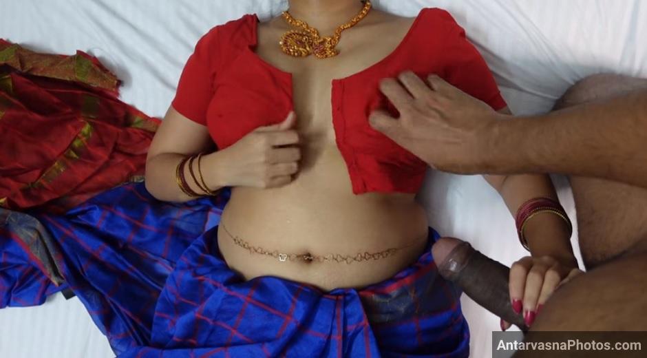 https://pub-5fcdf72a54cd4edbb03ec3edaa415a42.r2.dev/nakedleaks/marathi_aunt_in_saree_gets_fucked_by_thick_cock_-_photos/3.jpg