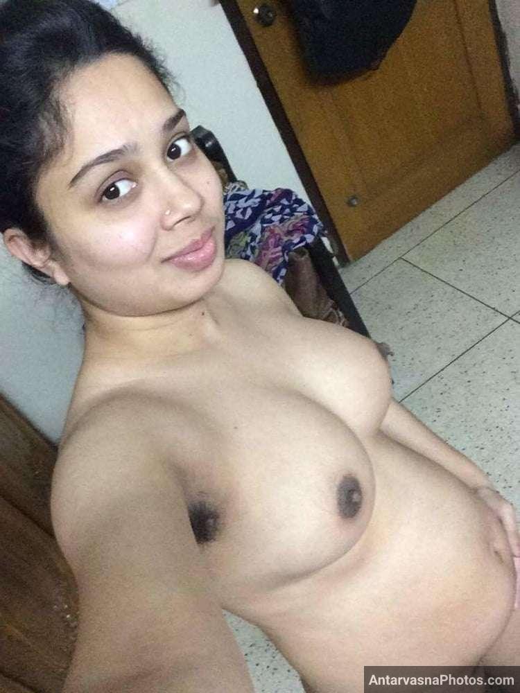 https://pub-5fcdf72a54cd4edbb03ec3edaa415a42.r2.dev/nakedleaks/marathi_bhabhi's_intimate_selfies_sent_to_lover/19.jpg