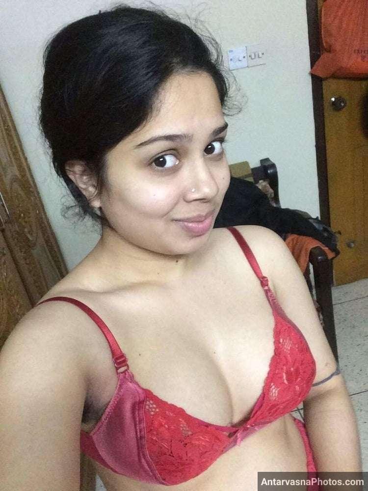 https://pub-5fcdf72a54cd4edbb03ec3edaa415a42.r2.dev/nakedleaks/marathi_bhabhi's_intimate_selfies_sent_to_lover/44.jpg