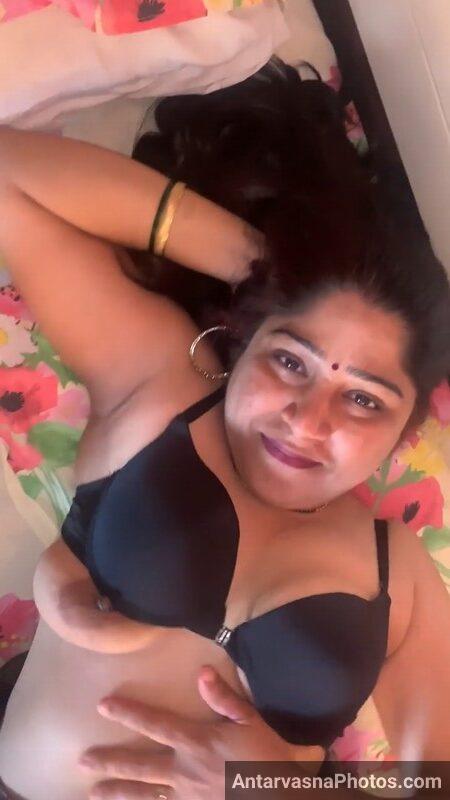 https://pub-5fcdf72a54cd4edbb03ec3edaa415a42.r2.dev/nakedleaks/mischievous_desi_woman_pleases_with_oral/0.jpg