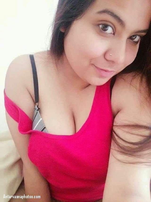 https://pub-5fcdf72a54cd4edbb03ec3edaa415a42.r2.dev/nakedleaks/mischievous_sali_sends_boobs_photos_to_jija/3.jpg