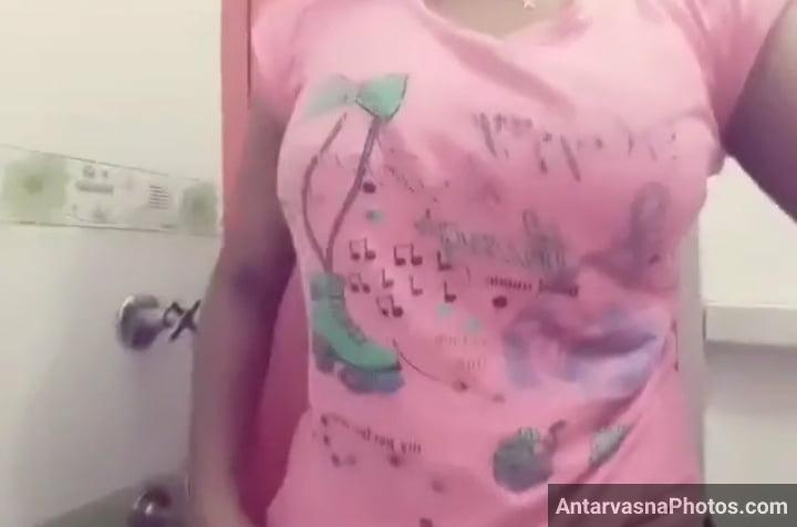 https://pub-5fcdf72a54cd4edbb03ec3edaa415a42.r2.dev/nakedleaks/mumbai_college_student_flaunting_her_large_chest_in_self-portraits/0.jpg