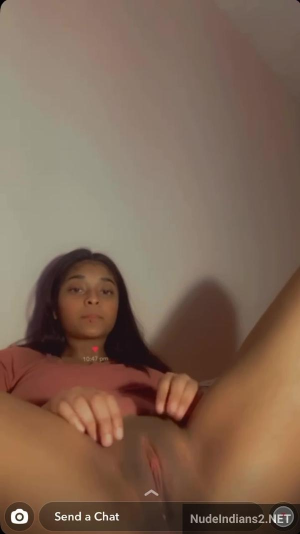 https://pub-5fcdf72a54cd4edbb03ec3edaa415a42.r2.dev/nakedleaks/mumbai_girl_radhika_exposes_herself_to_college_crush_vivek/0.jpg