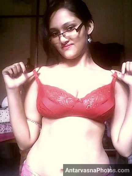 https://pub-5fcdf72a54cd4edbb03ec3edaa415a42.r2.dev/nakedleaks/muskan_bhabhi's_sensual_self-portraits/0.jpg