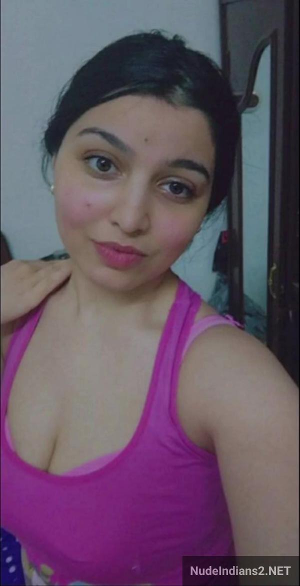 https://pub-5fcdf72a54cd4edbb03ec3edaa415a42.r2.dev/nakedleaks/muslim_beauty_sania_ashiq_showcasing_milky_white_body_in_selfies/37.jpg