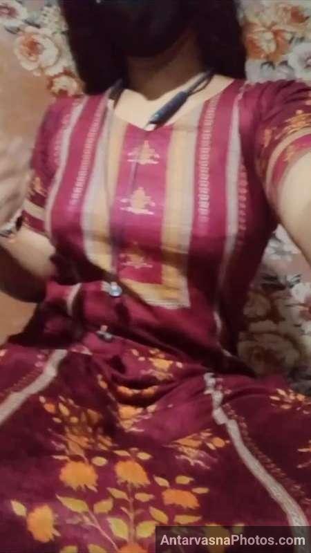https://pub-5fcdf72a54cd4edbb03ec3edaa415a42.r2.dev/nakedleaks/muslim_bhabhi's_revealing_chat_session/0.jpg