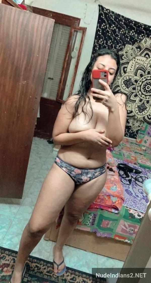 https://pub-5fcdf72a54cd4edbb03ec3edaa415a42.r2.dev/nakedleaks/muslim_nri_fatima_showcases_her_busty_beauty_in_alluring_poses/16.jpg