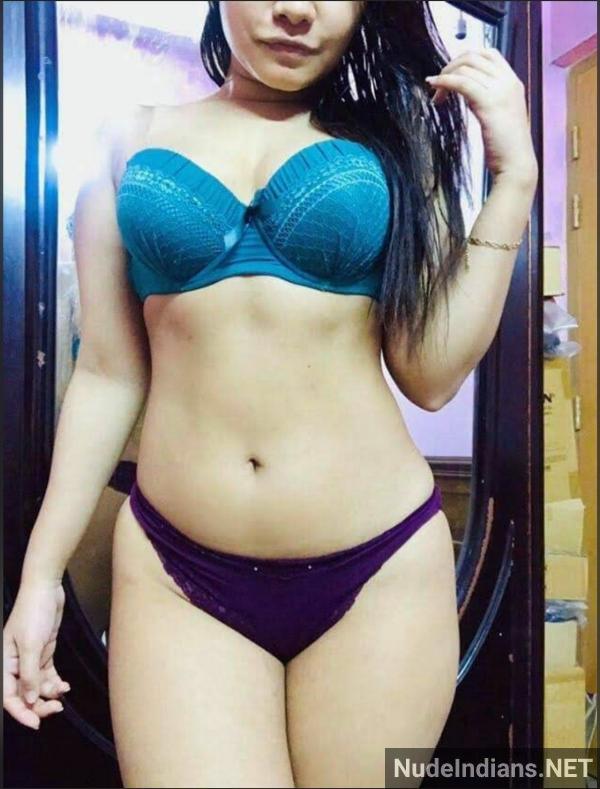 https://pub-5fcdf72a54cd4edbb03ec3edaa415a42.r2.dev/nakedleaks/my_girlfriend_akansha_engaging_in_extracurricular_activities_on_a_college_excursion/2.jpg