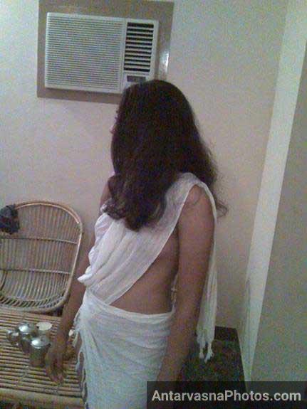 https://pub-5fcdf72a54cd4edbb03ec3edaa415a42.r2.dev/nakedleaks/my_sister's_sensual_nude_pictures/0.jpg
