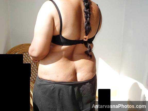 https://pub-5fcdf72a54cd4edbb03ec3edaa415a42.r2.dev/nakedleaks/neighbor_lady's_thick_buttocks_picture/1.jpg