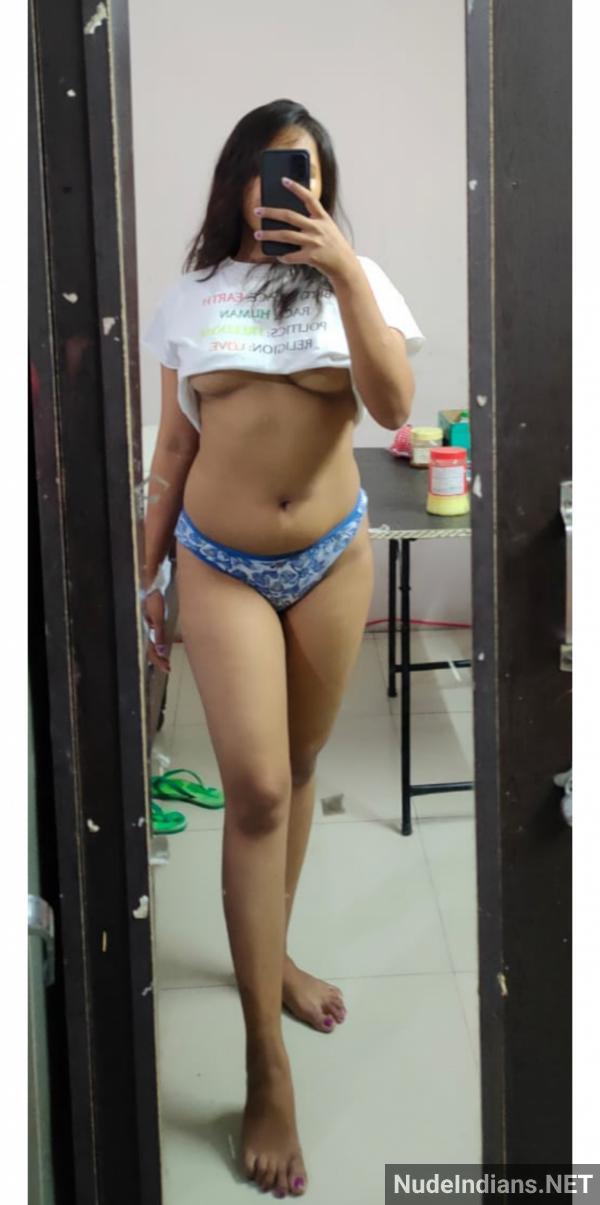 https://pub-5fcdf72a54cd4edbb03ec3edaa415a42.r2.dev/nakedleaks/nikita,_the_desi_dancer,_adores_her_ample_bosom/16.jpg
