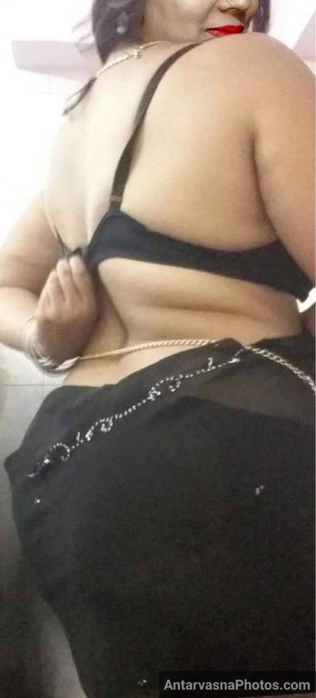 https://pub-5fcdf72a54cd4edbb03ec3edaa415a42.r2.dev/nakedleaks/nisha_aunty_reveals_stunning_figure_in_black_saree/6.jpg