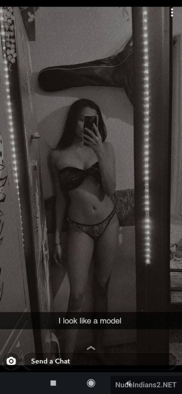 https://pub-5fcdf72a54cd4edbb03ec3edaa415a42.r2.dev/nakedleaks/noida's_wealthy_princess_priya_sharma_shares_intimate_photos_with_experienced_relative/21.jpg