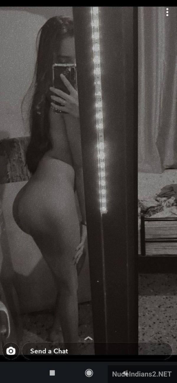 https://pub-5fcdf72a54cd4edbb03ec3edaa415a42.r2.dev/nakedleaks/noida's_wealthy_princess_priya_sharma_shares_intimate_photos_with_experienced_relative/34.jpg
