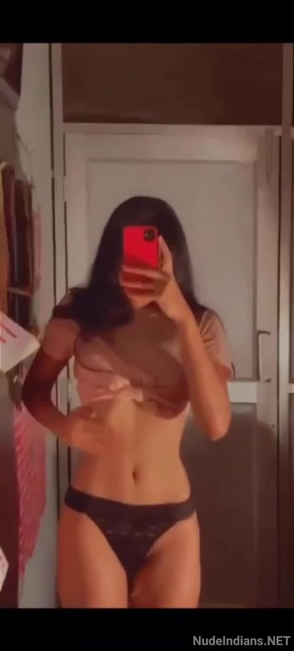 https://pub-5fcdf72a54cd4edbb03ec3edaa415a42.r2.dev/nakedleaks/noida_girl_taniya's_intimate_moments_with_her_partner/6.jpg