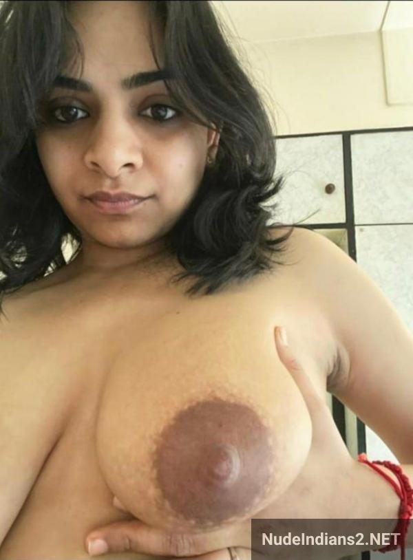 https://pub-5fcdf72a54cd4edbb03ec3edaa415a42.r2.dev/nakedleaks/noida_housewife_rohini's_sensual_display_for_boss_captured_in_photos/2.jpg