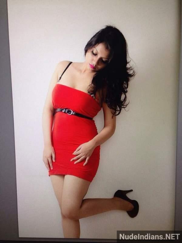 https://pub-5fcdf72a54cd4edbb03ec3edaa415a42.r2.dev/nakedleaks/noida_janvi's_intimate_pictures_spread_online/8.jpg
