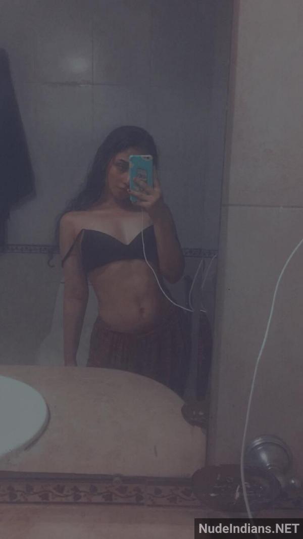 https://pub-5fcdf72a54cd4edbb03ec3edaa415a42.r2.dev/nakedleaks/noida_model_priya's_revealing_selfies_showcasing_curves/1.jpg