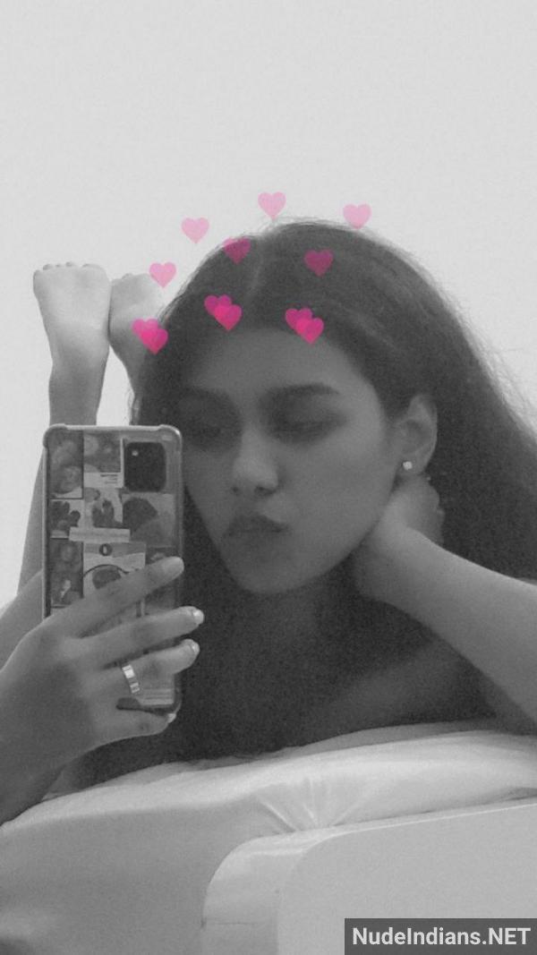 https://pub-5fcdf72a54cd4edbb03ec3edaa415a42.r2.dev/nakedleaks/noida_model_priya's_revealing_selfies_showcasing_curves/27.jpg
