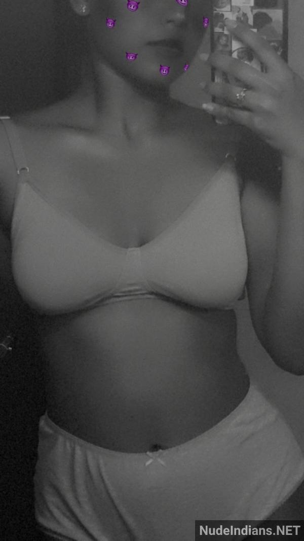 https://pub-5fcdf72a54cd4edbb03ec3edaa415a42.r2.dev/nakedleaks/noida_model_priya's_revealing_selfies_showcasing_curves/6.jpg