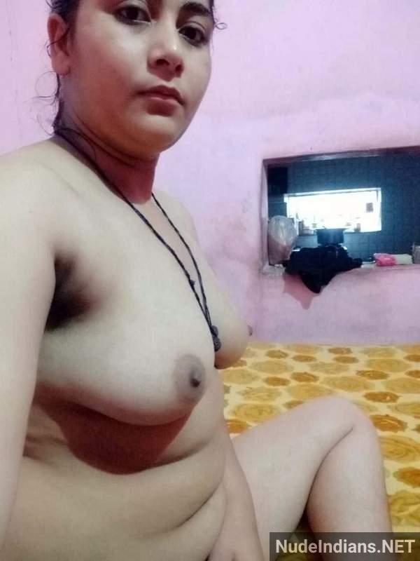 https://pub-5fcdf72a54cd4edbb03ec3edaa415a42.r2.dev/nakedleaks/northern_indian_girls_teasing_their_boyfriends_with_intimate_photos/12.jpg