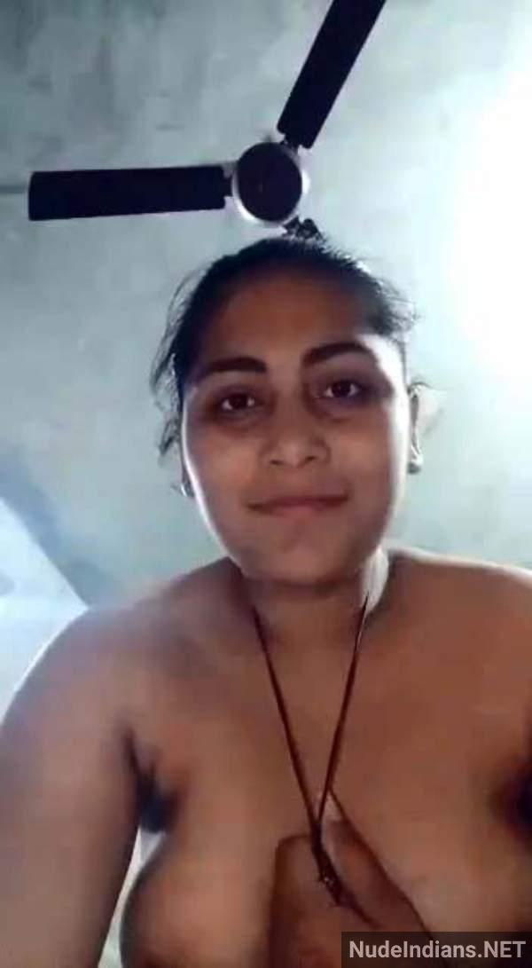 https://pub-5fcdf72a54cd4edbb03ec3edaa415a42.r2.dev/nakedleaks/northern_indian_girls_teasing_their_boyfriends_with_intimate_photos/9.jpg