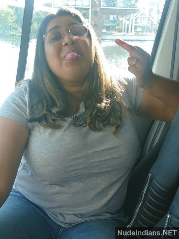 https://pub-5fcdf72a54cd4edbb03ec3edaa415a42.r2.dev/nakedleaks/nri_aunt_anita_exhibits_busty_assets_and_seductive_curves/37.jpg