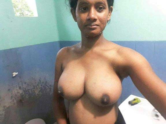 https://pub-5fcdf72a54cd4edbb03ec3edaa415a42.r2.dev/nakedleaks/observing_large_breasts_of_a_south_indian_wife/5.jpg