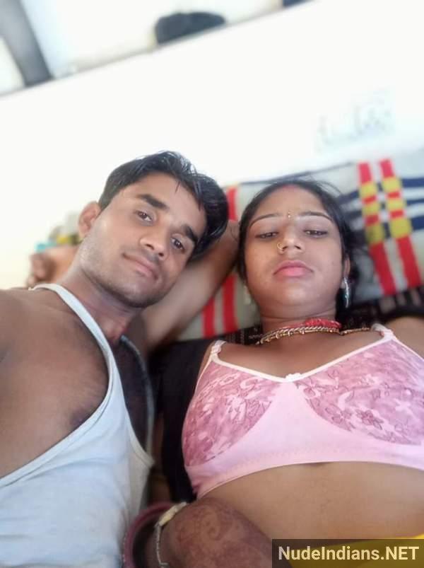 https://pub-5fcdf72a54cd4edbb03ec3edaa415a42.r2.dev/nakedleaks/online_sensation:_tamil_nadu_couple's_intimate_moments_captured/10.jpg