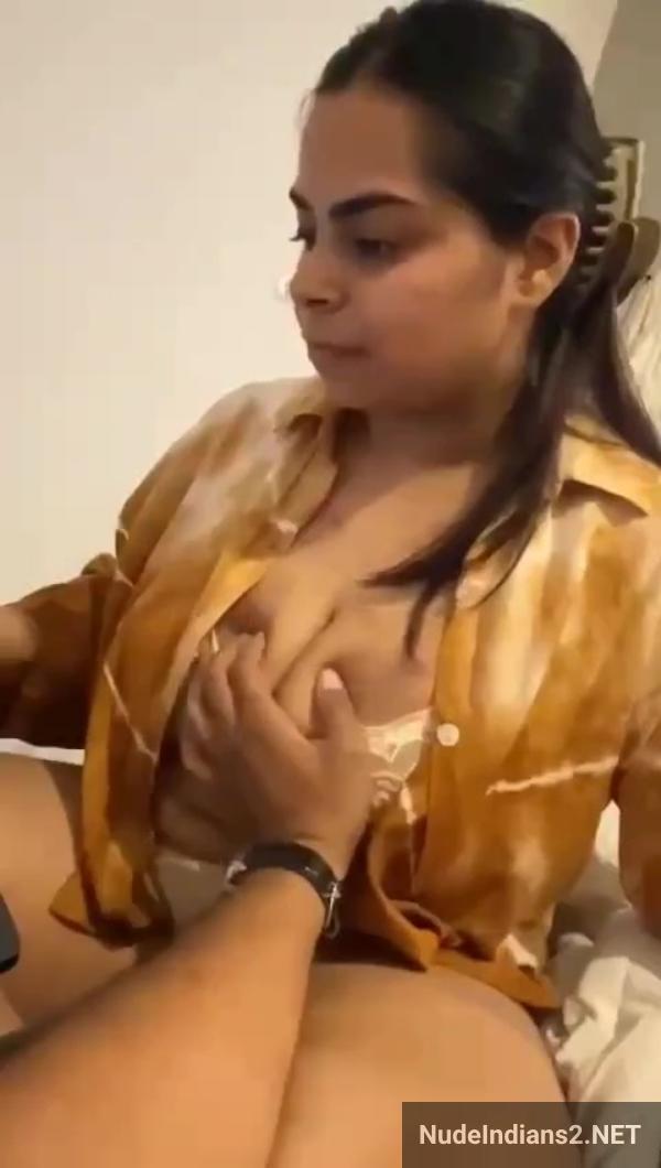 https://pub-5fcdf72a54cd4edbb03ec3edaa415a42.r2.dev/nakedleaks/over_40_mumbai_mom_meenal_engages_in_footjob_and_lingerie_photoshoot/9.jpg