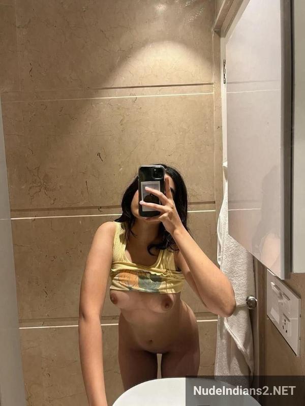 https://pub-5fcdf72a54cd4edbb03ec3edaa415a42.r2.dev/nakedleaks/overseas_beauty_priya_dixit_shares_seductive_selfies_with_desi_men/64.jpg