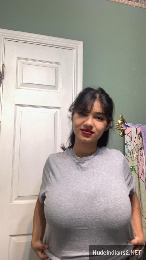 https://pub-5fcdf72a54cd4edbb03ec3edaa415a42.r2.dev/nakedleaks/overseas_naina_mathur_displays_boobs_&_shower_selfies_to_desi_lads/9.jpg